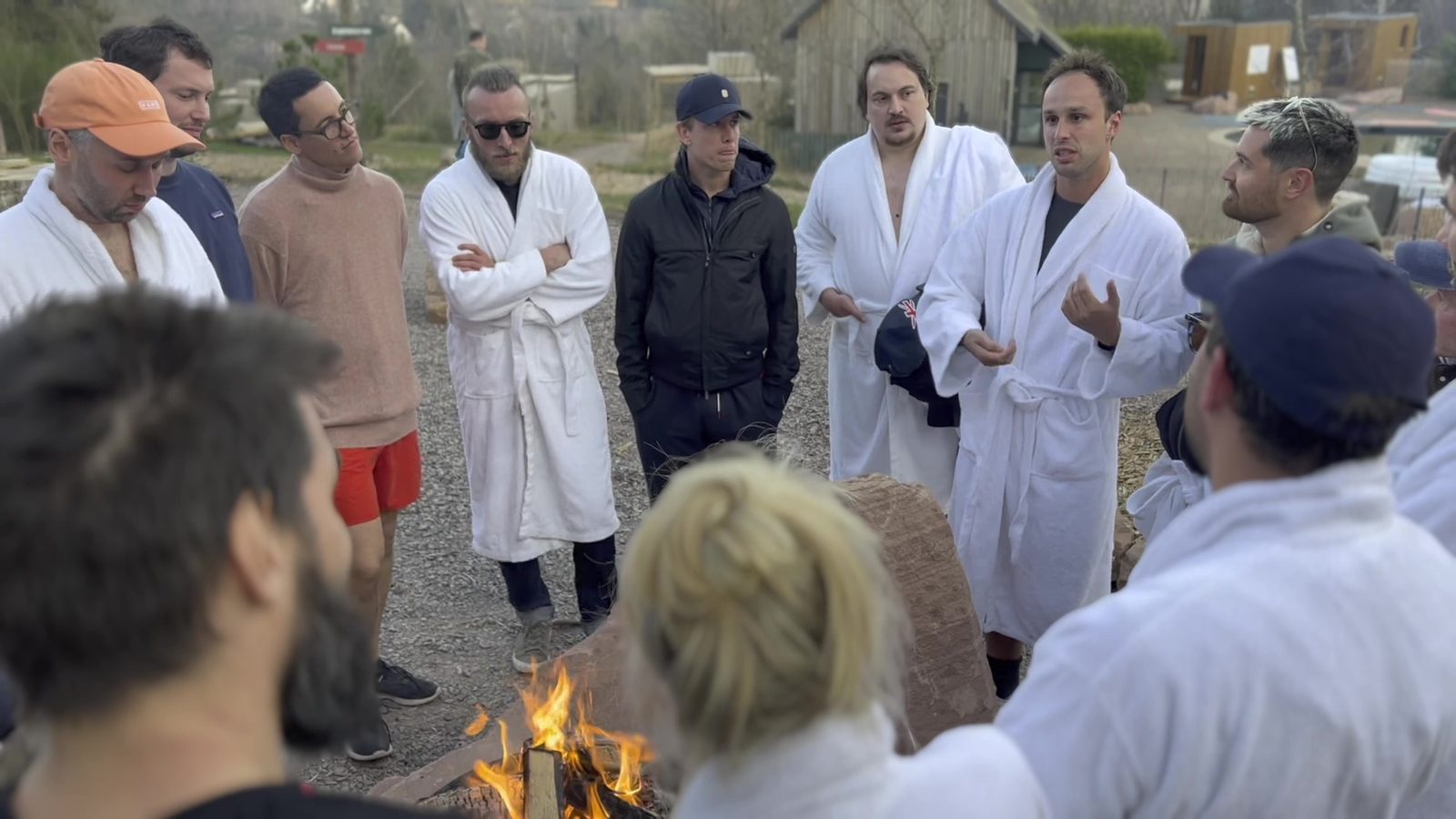 Un cercle de parole et de partage autour du feu, pour ancrer le vécu